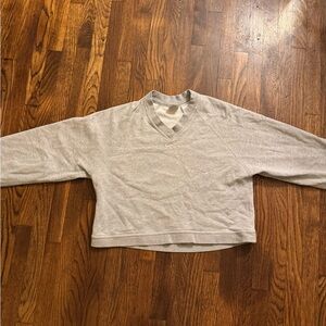 Vintage Nike center swoosh V neck cropped sweatshirt size medium
